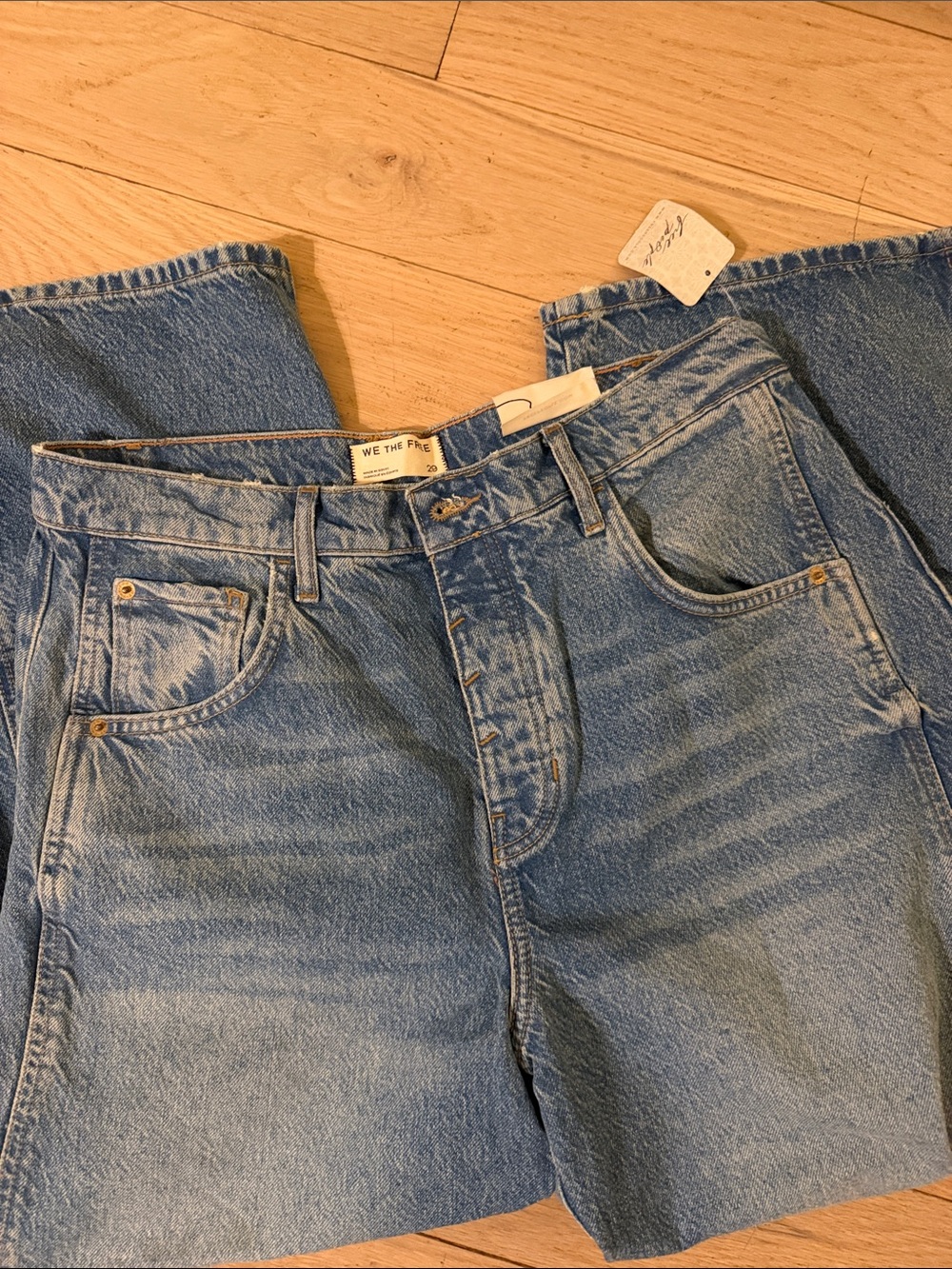 We the Free Good Luck Mid Rise Barrel size 29 - Picture 3 of 3